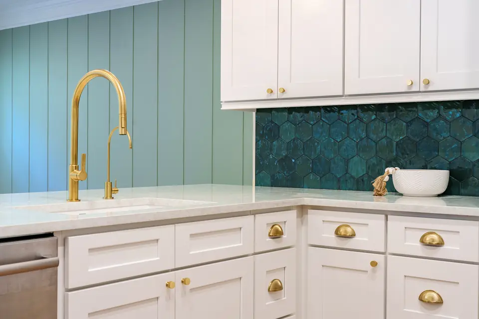 Cunningham Estates Kitchen, designed by Zen Reno & Design in Jacksonville, FL
