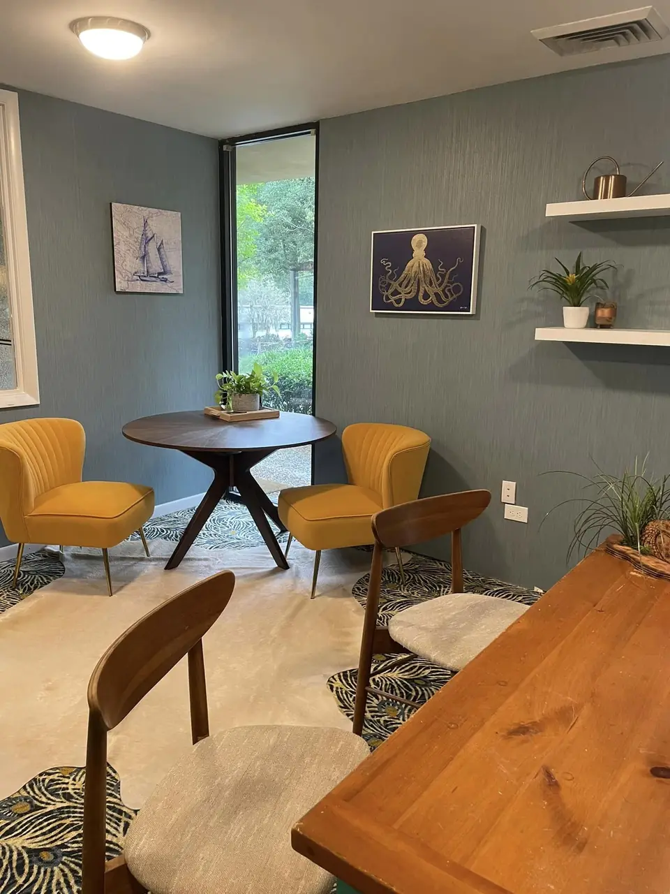 A detail from Eclectic Office Design, designed by Zen Reno & Design in Jacksonville, FL