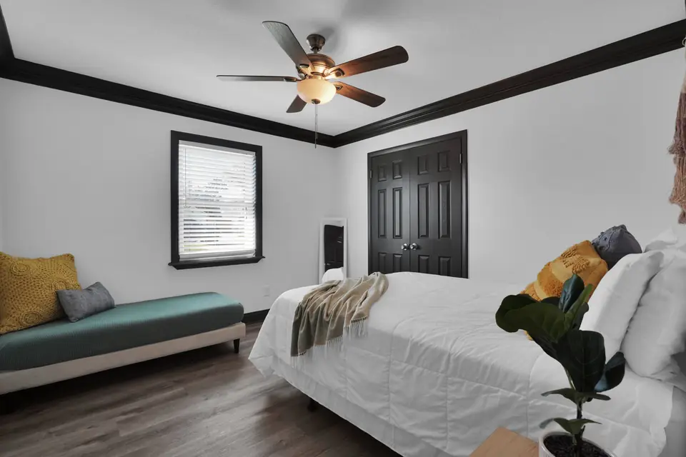 023-2239SouthBeachParkway-Jacksonville-FL-32250-SMALL.jpg