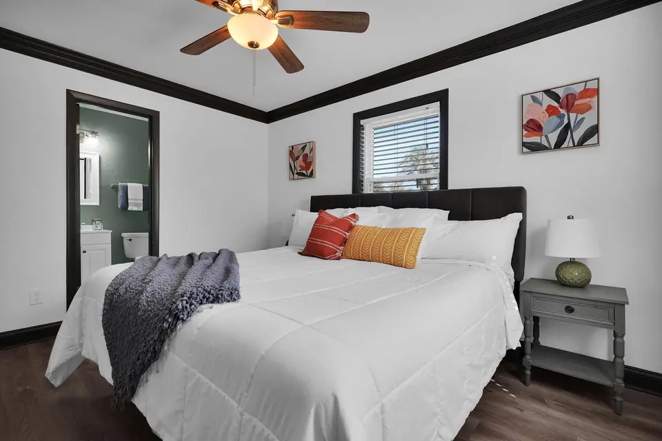 033-2239SouthBeachParkway-Jacksonville-FL-32250-SMALL.jpg