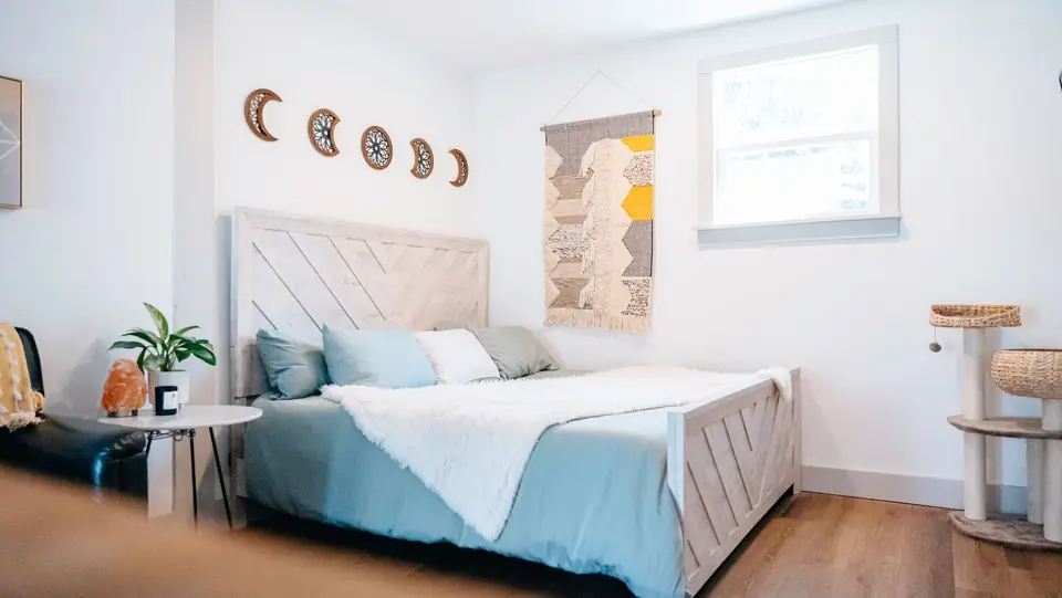 Inside Jacksonville Beach Bungalow, designed by Zen Reno & Design in Jacksonville Beach, FL