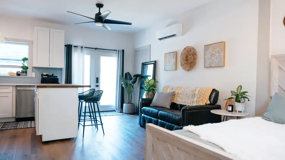 A detail from Jacksonville Beach Bungalow, designed by Zen Reno & Design in Jacksonville Beach, FL