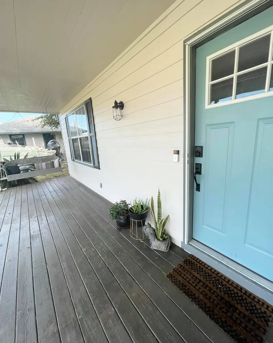 More of Jacksonville Beach Full Remodel, designed by Zen Reno & Design in Jacksonville Beach, FL