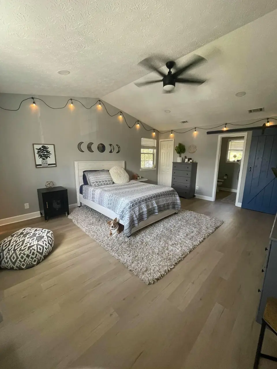 Another look at Jacksonville Beach Full Remodel, designed by Zen Reno & Design in Jacksonville Beach, FL