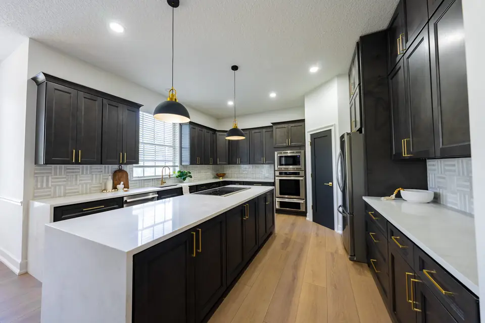 A view of Queens Harbor Kitchen, designed by Zen Reno & Design in Queens Harbor, Jacksonville, FL